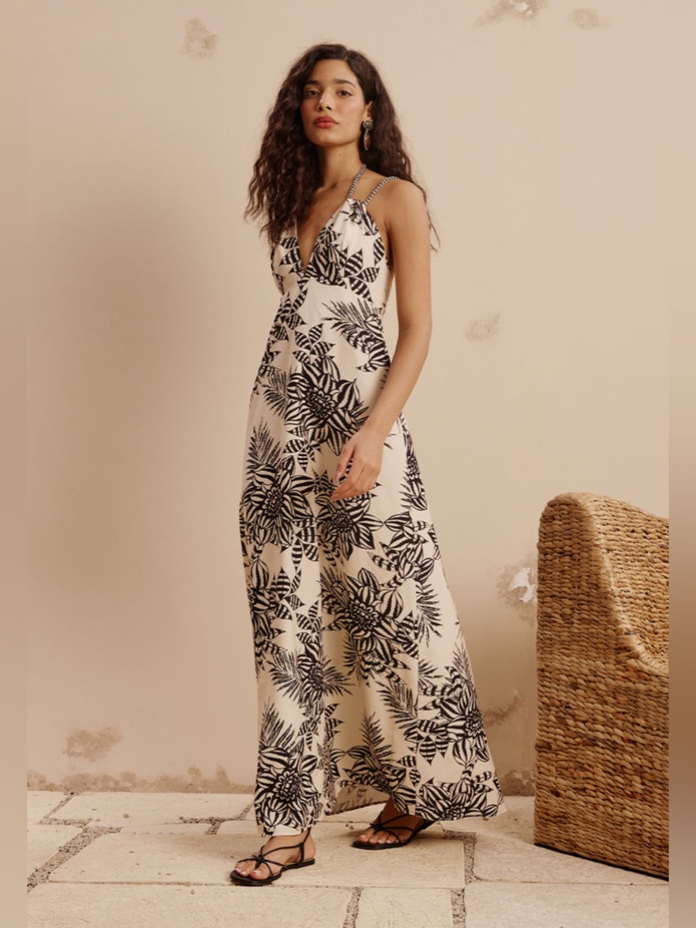 CaCay Carajas Printed Long Dress in Black Floral Print Maxi Dress size S NWT - Picture 2 of 7